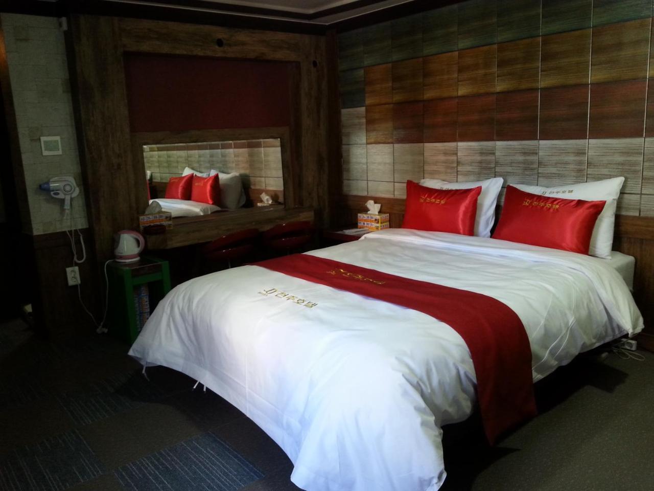 Jeonju Hotel Bagian luar foto