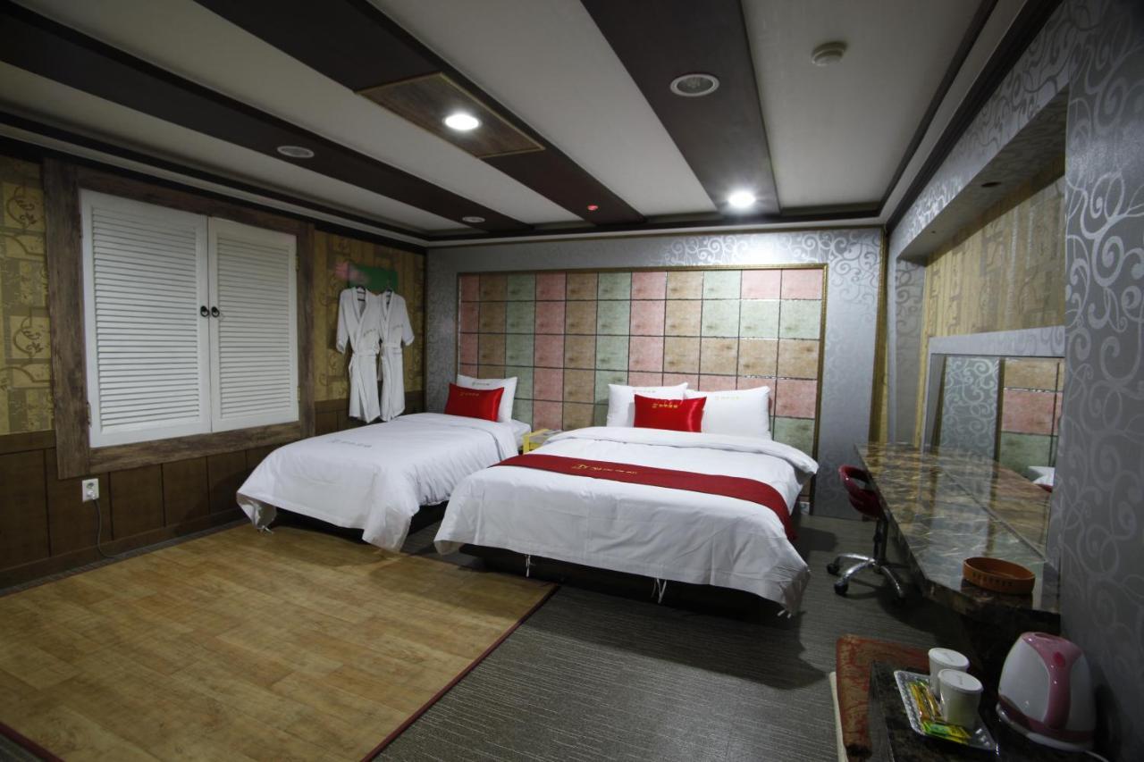 Jeonju Hotel Bagian luar foto
